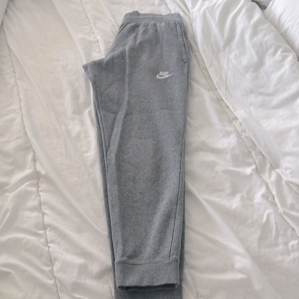 Nike tech sweat pants